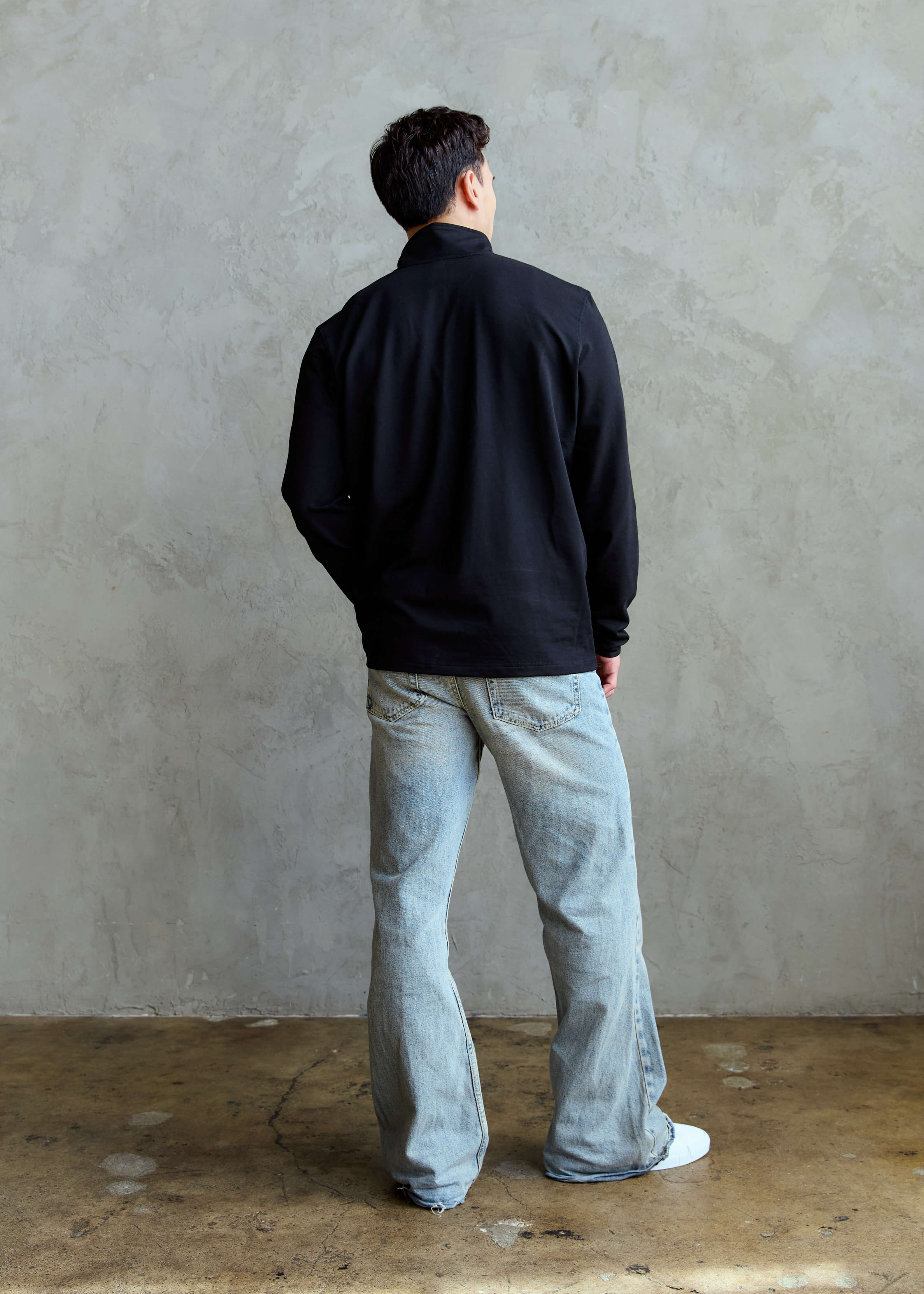 Zen Quarter Zip Black