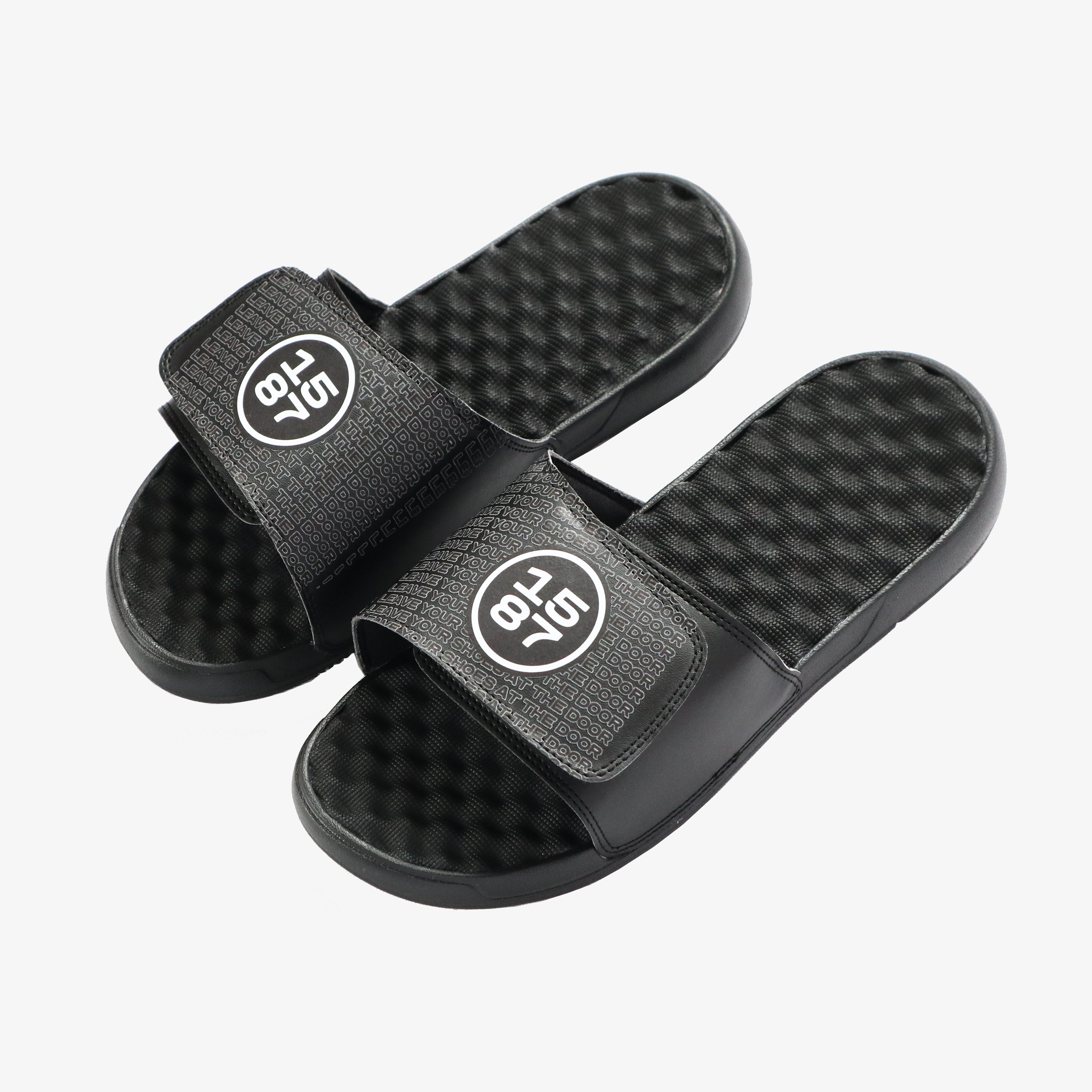 1587 x iSlide Collab